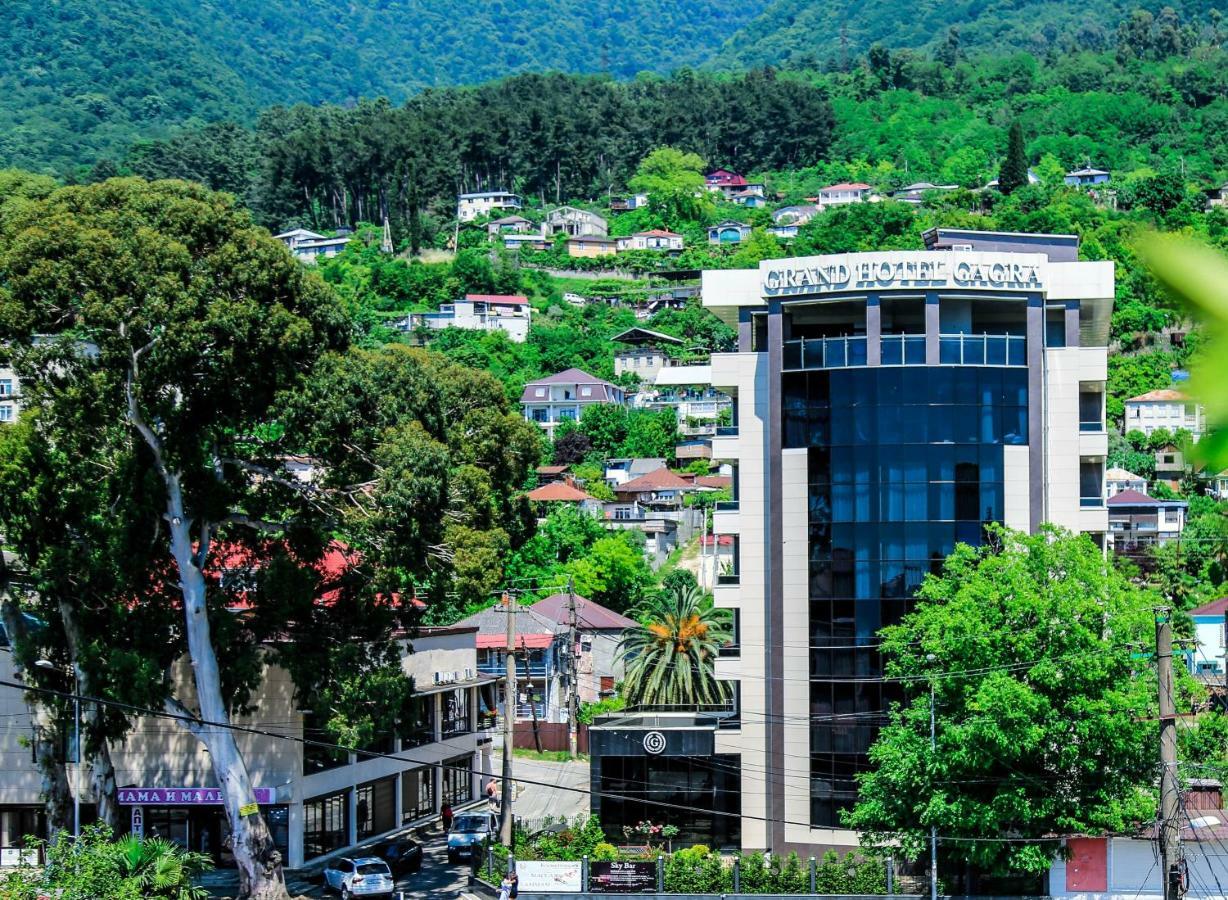 Grand Hotel Gagra Exterior foto